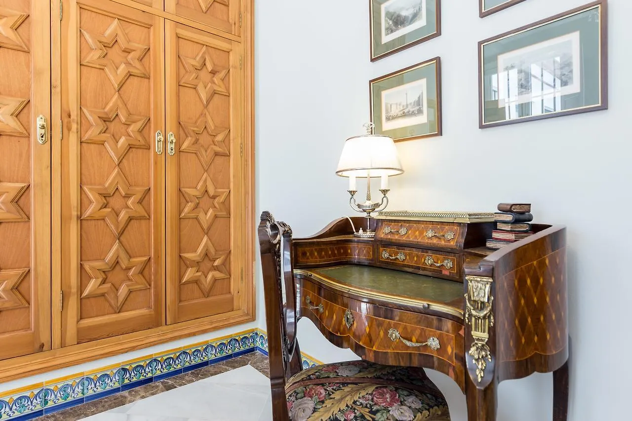Casa Palacio San Jose Seville 0*,
